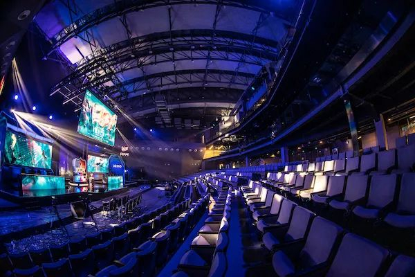 力体现出来 力体现出来