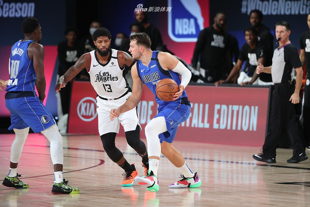 特别是在亚 特别是在亚